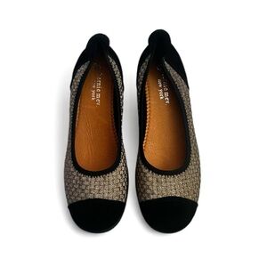 Bernie Mev Woven Gold Black Suede Ballet Comfort Flats Shoes US 9 Preppy Chic